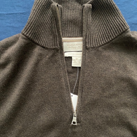 Banana Republic Brown 1/4 Zip Sweater NWT - Picture 3 of 6